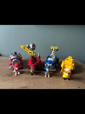 Paw patrol trucks and pups